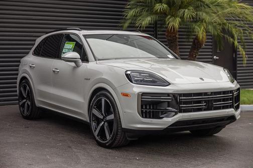 2026 Porsche Cayenne Turbo