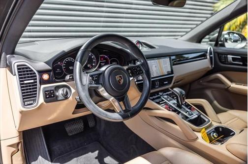 2019 Porsche Cayenne Base