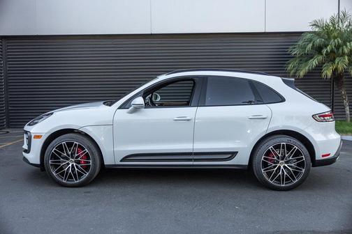 2024 Porsche Macan S