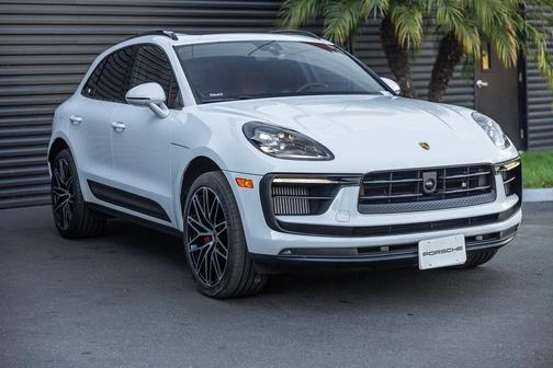 2024 Porsche Macan S