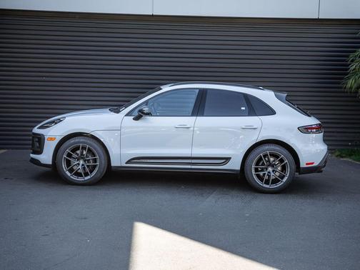 2024 Porsche Macan T