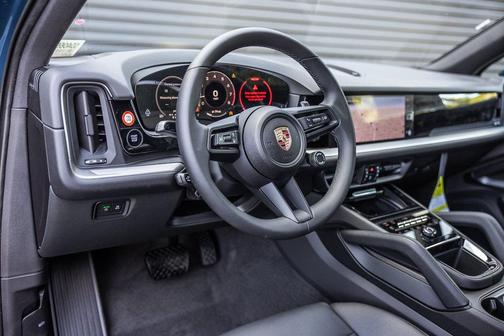 2025 Porsche Cayenne