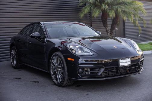 2023 Porsche Panamera Platinum Edition