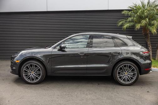 2020 Porsche Macan Base (PDK)