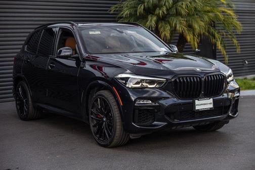 2021 BMW X5 M50i