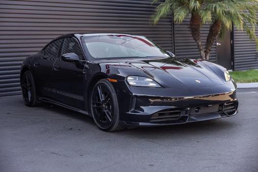 2025 Porsche Taycan 4S