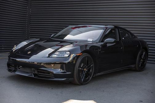 2025 Porsche Taycan 4S