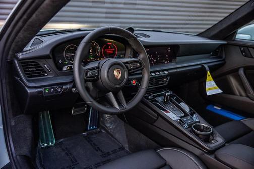 2026 Porsche 911 Carrera GTS