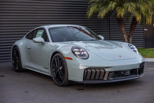 2026 Porsche 911 Carrera GTS