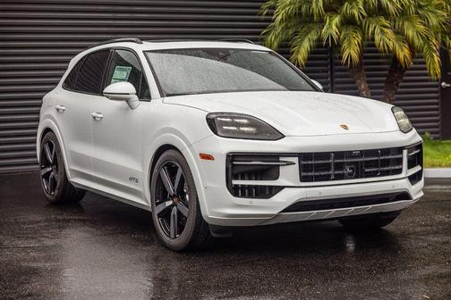 2026 Porsche Cayenne GTS