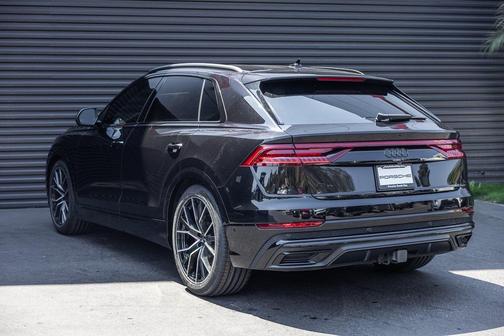2021 Audi Q8 55 Prestige