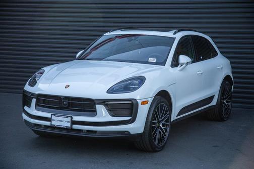 2022 Porsche Macan 