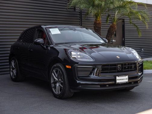 Black 2023 Porsche Macan Macan