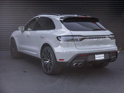 2026 Porsche Macan S