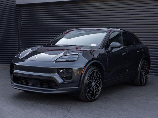 2024 Porsche Macan 4