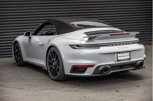 2024 Porsche 911 Turbo S