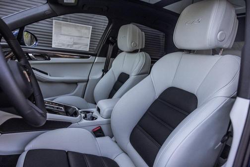 2026 Porsche Macan GTS