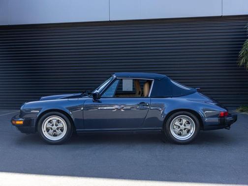 1986 Porsche 911 Cabriolet