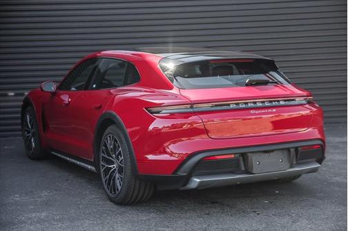 2024 Porsche Taycan 4S