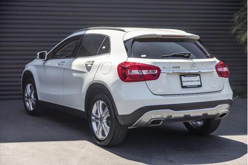 2018 Mercedes-Benz GLA 250 Base