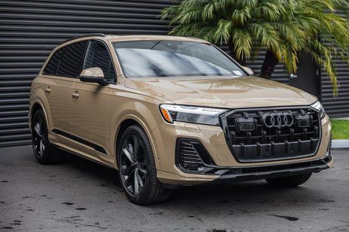 2025 Audi Q7 55 Prestige