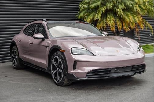 2025 Porsche Taycan Cross Turismo 4