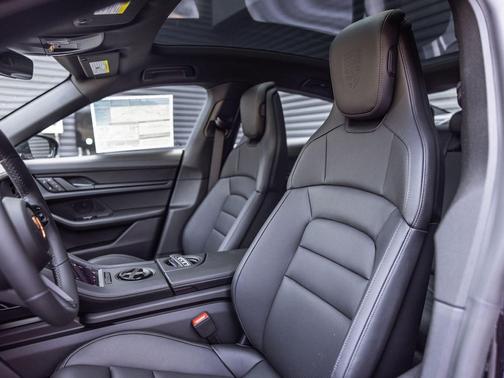 Jet Black 2026 Porsche Taycan Black Edition