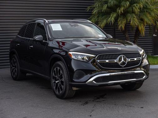 2025 Mercedes-Benz GLC 350e Base