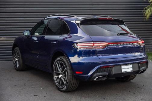 2026 Porsche Macan 