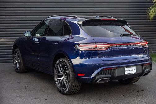 2026 Porsche Macan 