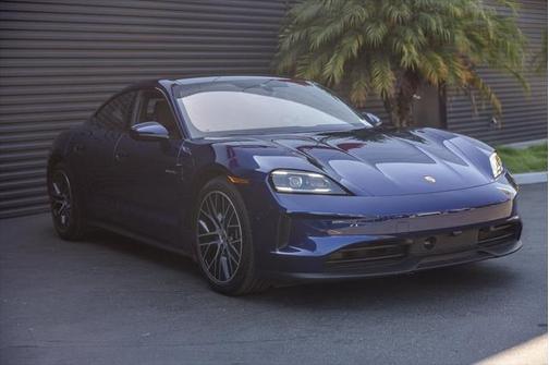 2025 Porsche Taycan