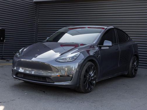 2022 Tesla Model Y Performance Dual Motor All-Wheel Drive