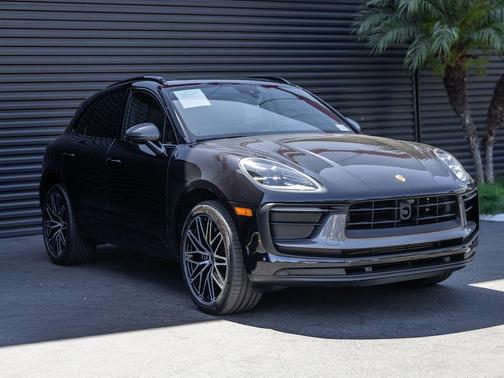 Jet Black Metallic 2023 Porsche Macan T