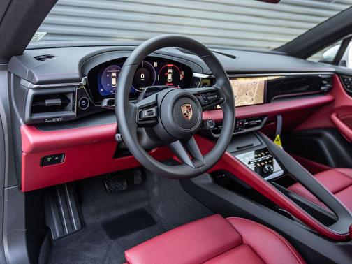 2026 Porsche Macan Macan Electric