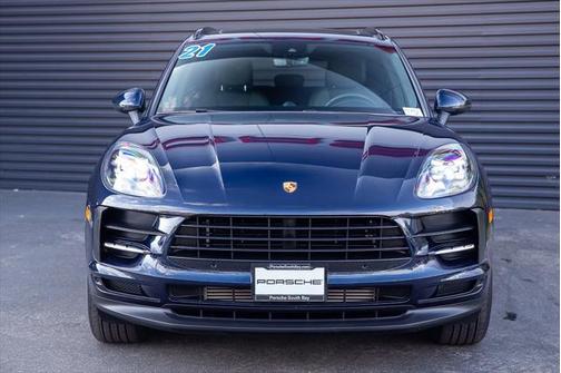 2021 Porsche Macan Base