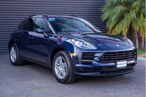 2021 Porsche Macan Base