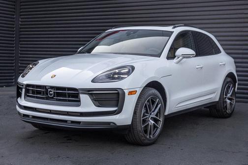 2026 Porsche Macan 