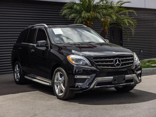 Black Metallic 2014 Mercedes-Benz M-Class ML 350