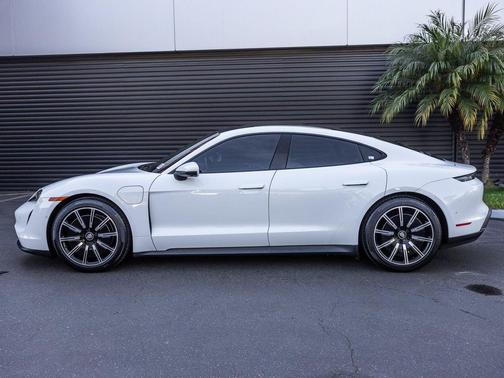 2023 Porsche Taycan Base (A2)