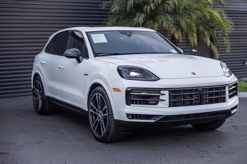 2025 Porsche Cayenne Cayenne E-Hybrid