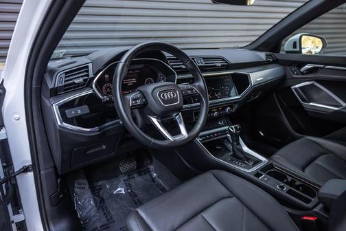 2020 Audi Q3 45 S line Premium Plus