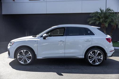 2020 Audi Q3 45 S line Premium Plus