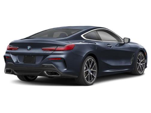 2025 BMW 840 i