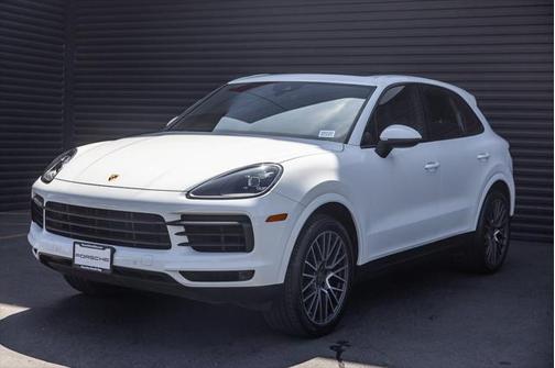 2020 Porsche Cayenne Base (Tiptronic)