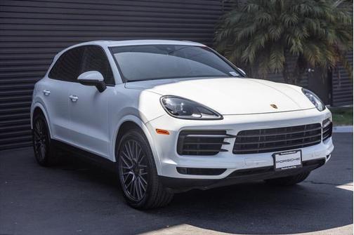2020 Porsche Cayenne Base (Tiptronic)