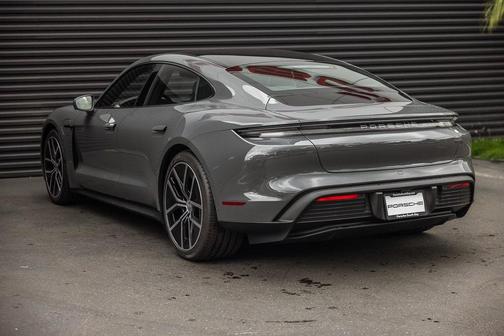 2026 Porsche Taycan 4