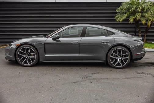 2026 Porsche Taycan 4