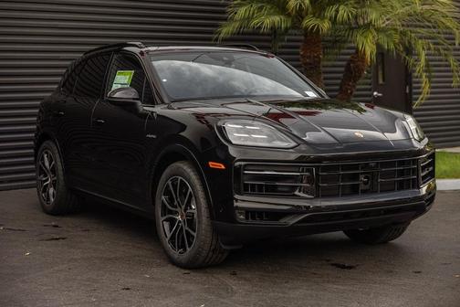 2026 Porsche Cayenne E-Hybrid