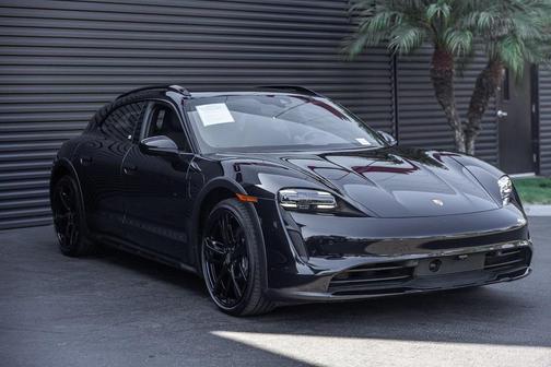 2024 Porsche Taycan 4