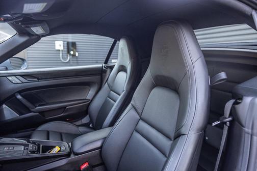 2024 Porsche 911 Carrera GTS